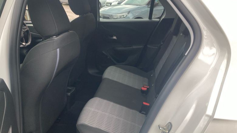 Vauxhall Corsa 1.2 SE 5dr Petrol Hatchback